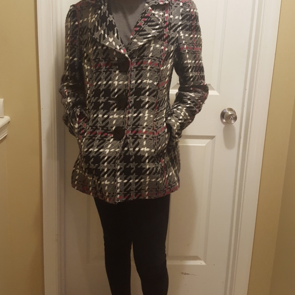 Cute coat - Picture 2 of 4